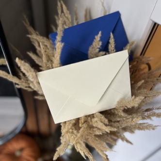 Новые конверты? Уже во всех филиалах!-47