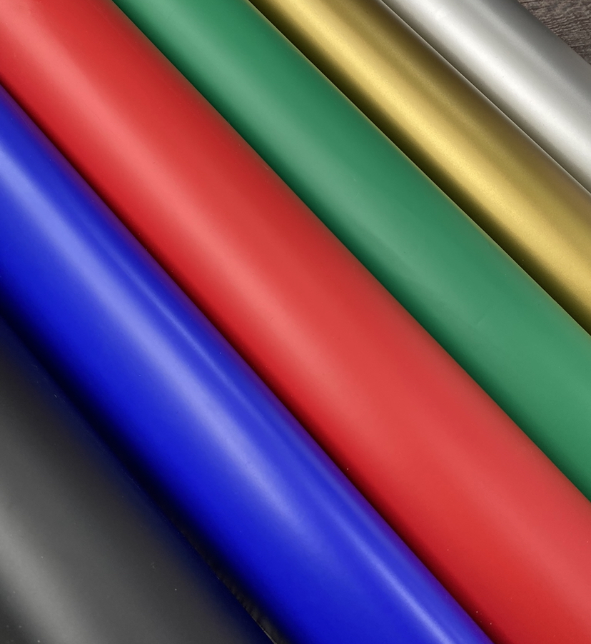 Наклейки из самоклеящейся пленки - удобство или выдумка? 